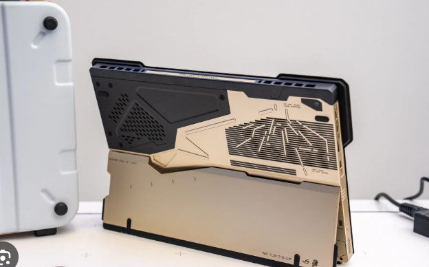 ASUS anuncia Notebooks com IA, parceria com GoPro e Processadores de nova geração, ASUS. CES 2026