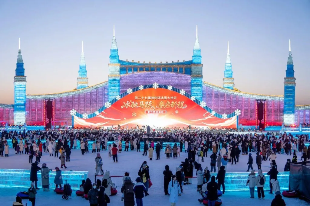 Robôs Chineses que lutam Kung Fu, Robôs Chineses, Robôs humanóides, Robôs, Robótica Chinesa