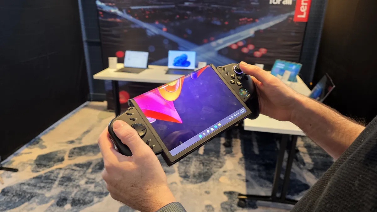 Lenovo Legion Go Fold Concept: O Console Dobrável que Também é Tablet e Notebook Revelado no MWC 2026Lenovo Legion Go Fold Concept: O Console Dobrável que Também é Tablet e Notebook Revelado no MWC 2026