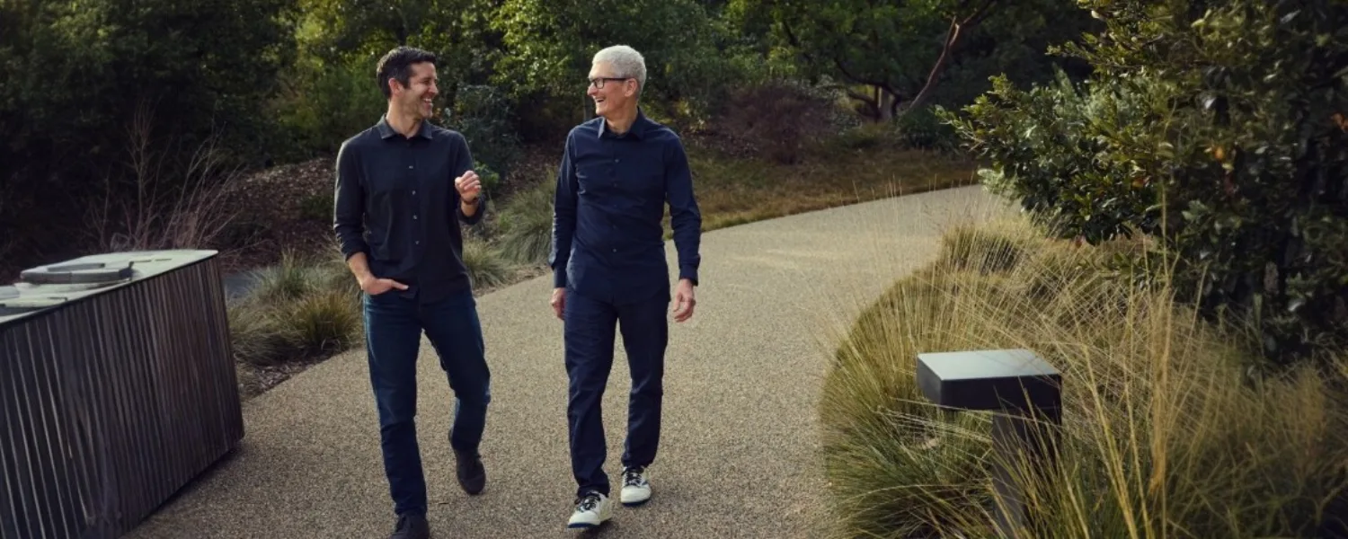 Tim Cook Deixa o Comando da Apple Após 15 Anos: John Ternus Será o Novo CEO a partir de Setembro