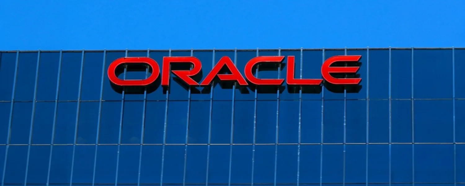 A Revolução Silenciosa e o Custo Humano: Por que a Oracle está Demitindo Milhares de Funcionários para Financiar a Inteligência Artificial