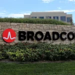 Apple e a Broadcom Renovam Parceria de Fornecimento de Chips Até 2031