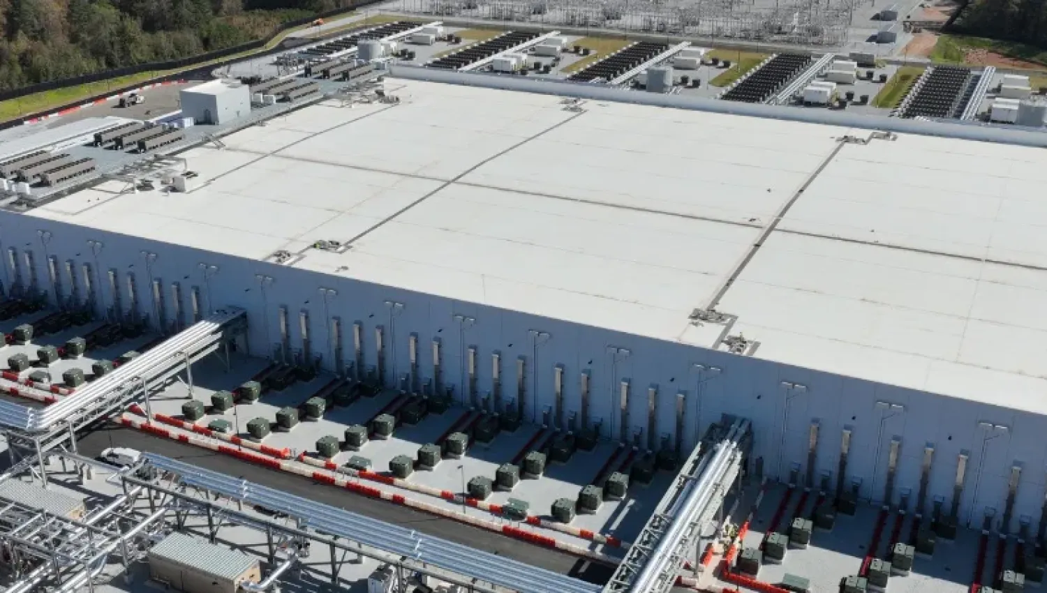 Microsoft Fairwater, superfábrica de IA, NVIDIA GB300, data center IA, Azure AI, supercomputador IA, infraestrutura inteligência artificial, Microsoft Azure