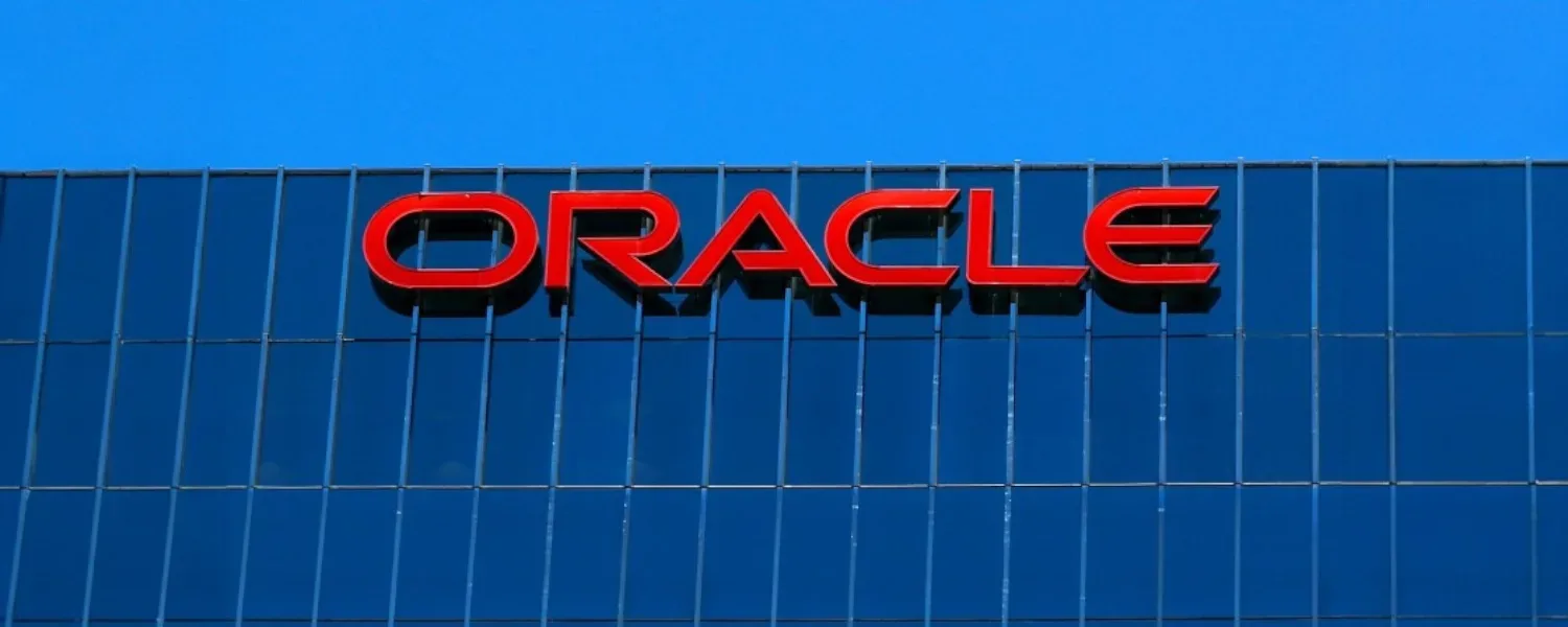 A Revolução Silenciosa e o Custo Humano: Por que a Oracle está Demitindo Milhares de Funcionários para Financiar a Inteligência Artificial