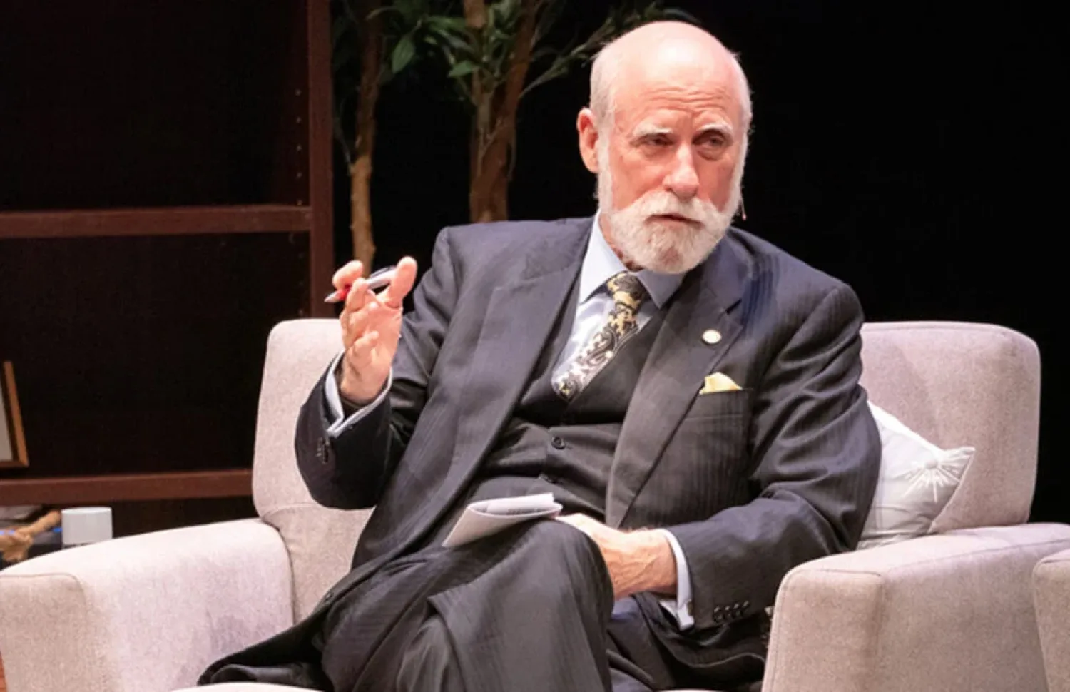 Vinton Cerf, o Pai da Internet, Se Aposenta Vinton Cerf, o Pai da Internet, Se Aposenta